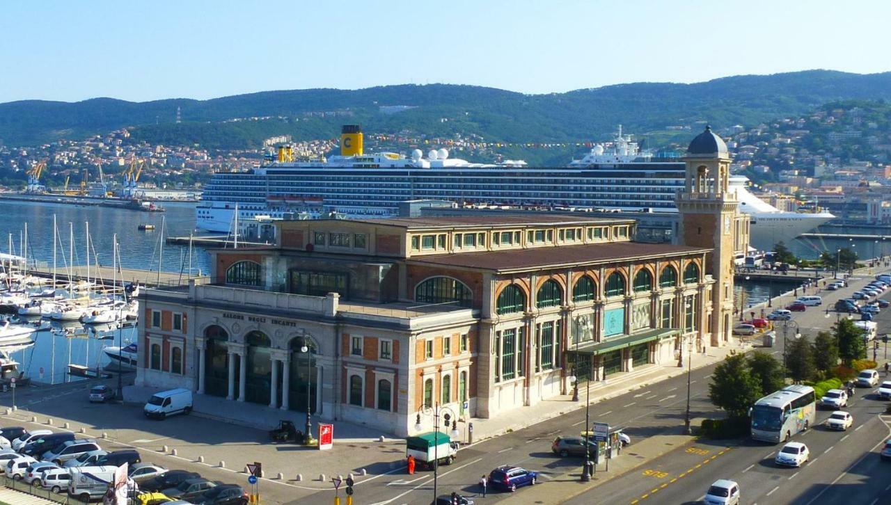 Apartament Le Rive Del Revoltella Triest Zewnętrze zdjęcie